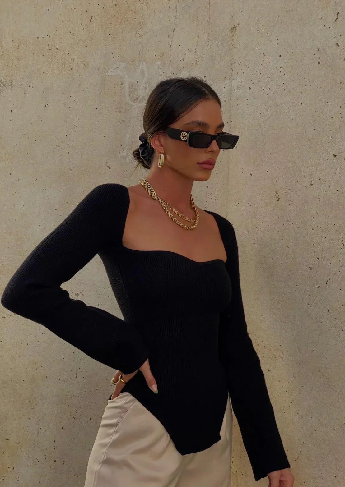 Olivia - Elegante Geribbelde Top met Lange Mouwen en Sweetheart Halslijn