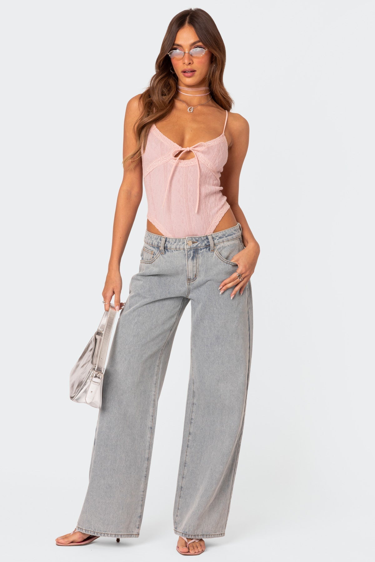 Emma - Trendy Wide-Leg Jeans met Geborduurde Strikdetails