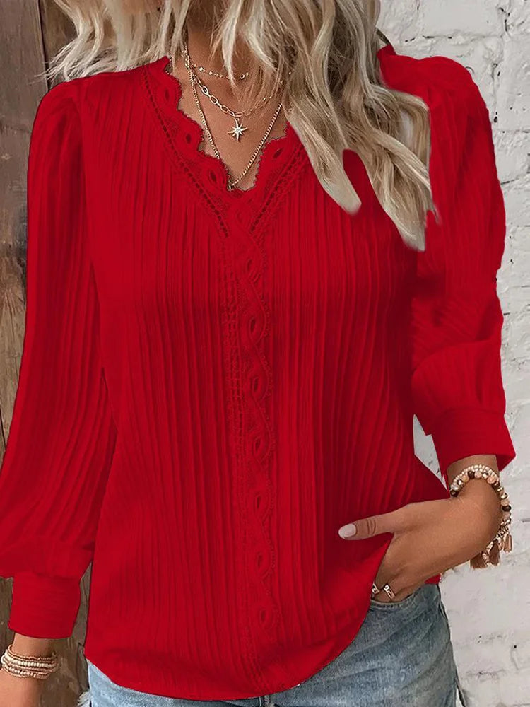 Sophie - Elegante Geplooide Blouse met Kantdetails