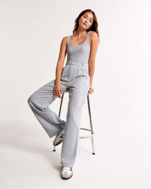 Sophie – Wijde Pantalon, Hoge Taille en Elegante Snit