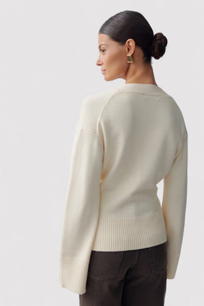 Isabelle - Zachte Gebreide Cardigan met Knopen