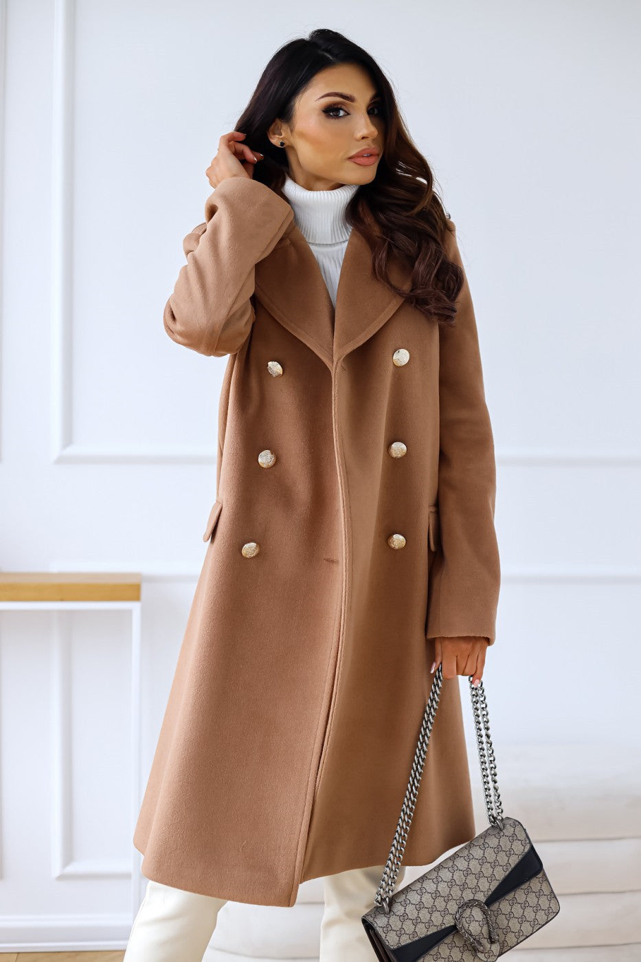 Dames Warme Dubbelrijige Lange Winter Trench Overjas | Met Gouden Knopen