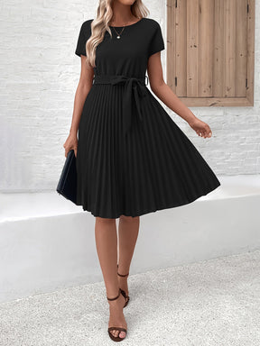 Eliana - Elegante Plooi Jurk met Strik en Korte Mouwen