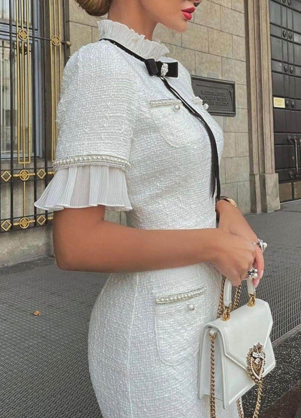Veloce – Elegante midi-Jurk, Chique en Verfijnde Stijl