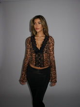 Alessia - Sexy Luipaard Mesh Top met Kant en Lange Mouwen