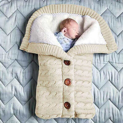 CozyNest - Gebreide Baby Wikkeldeken met Knoopsluiting