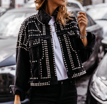 Dames Bomberjack met Studs | Knoopsluiting en Vintage Afgewerkte Zoom