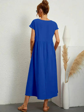 Amélie - Minimalistische Midi Jurk met Relaxte Pasvorm en Korte Mouwen