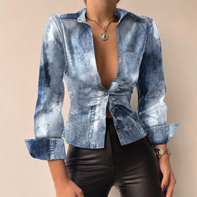 Selena – Getailleerd Imitatielederen Overhemd met Geplooid Detail