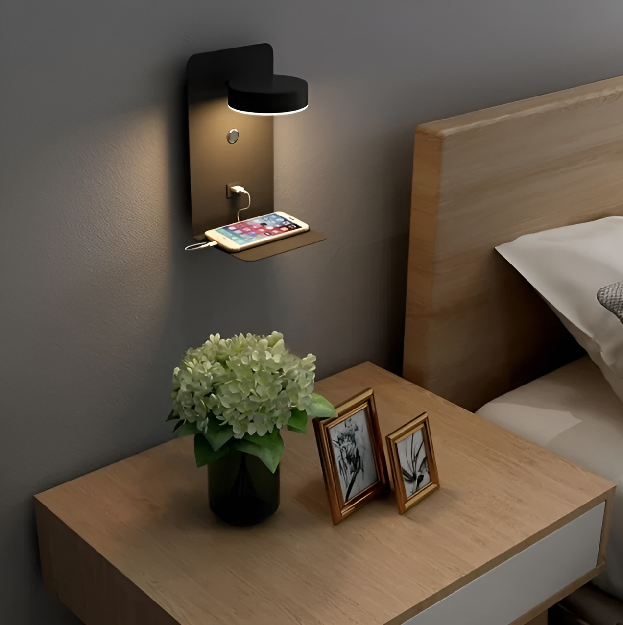 LumiShelf  - Wandplank met USB-oplader en Licht