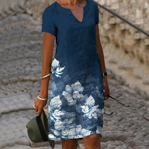 Julia - Trendy V-hals Jurk met Elegante Details