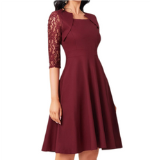 Emma – Elegante Midi-Jurk met Kantmouwen & Flatterende Pasvorm