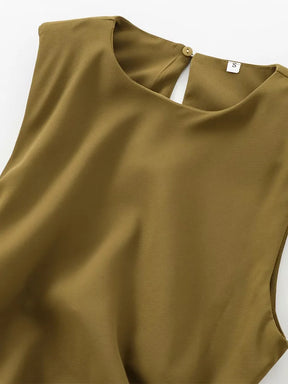 Olivia - Chique Mouwloze Midi Jurk met Goudkleurige Gesp
