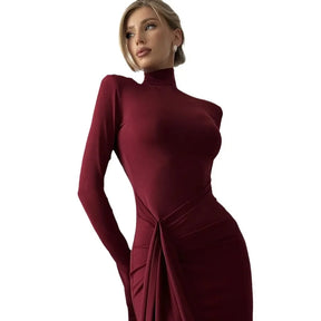 Ella - Elegante Maxi Jurk met Hoge Hals en Sexy Split