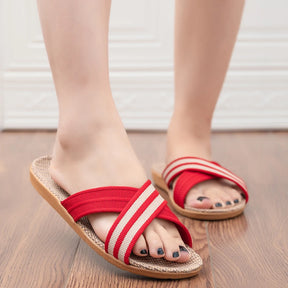 Ella - Comfortabele Handgeweven Slippers met Kruisbanden