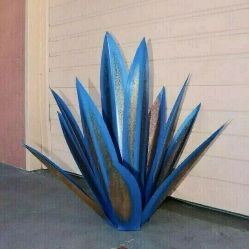 OutdoorGarden - Handgemaakte, beschilderde metalen agave planten