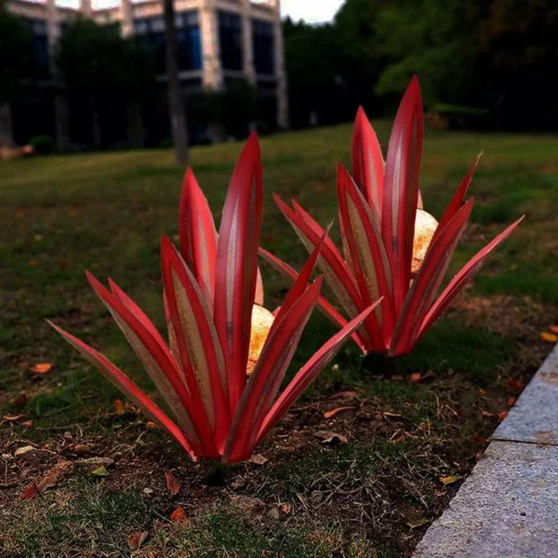 OutdoorGarden - Handgemaakte, beschilderde metalen agave planten