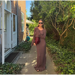 Lena - Elegante Gebreide Maxi Jurk met Open Rug en Ruches