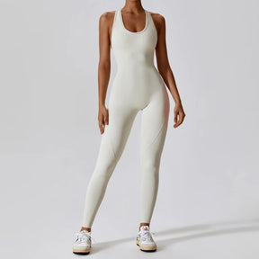 Valeria – Naadloos Sportief Jumpsuit met Open Rug en Strakke Pasvorm