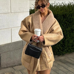 Olivia - Elegante en Warme Nepbont Gevoerde Leren Jas