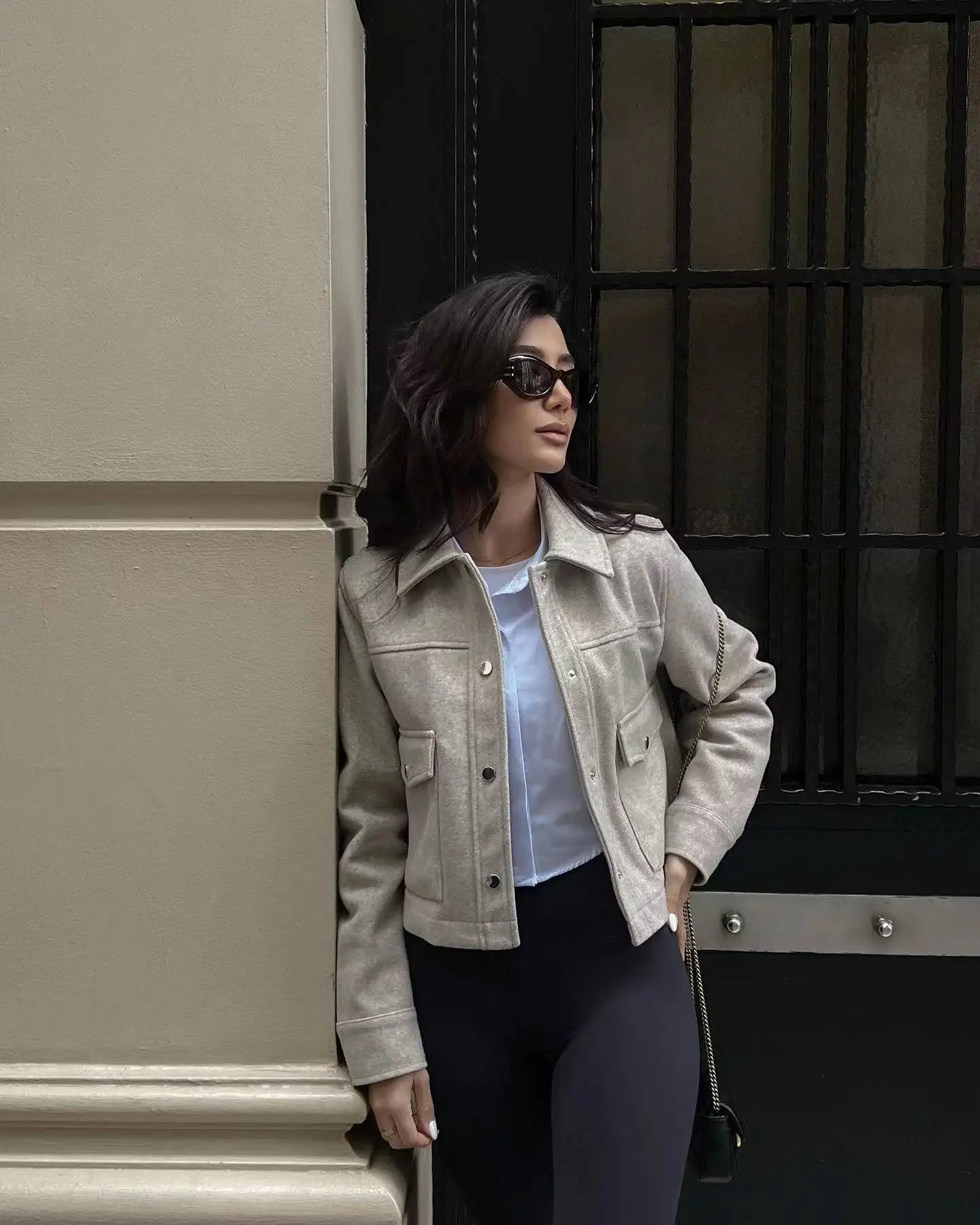 Dames Korte Blazer Jas | Elegante Getailleerde Bovenkleding