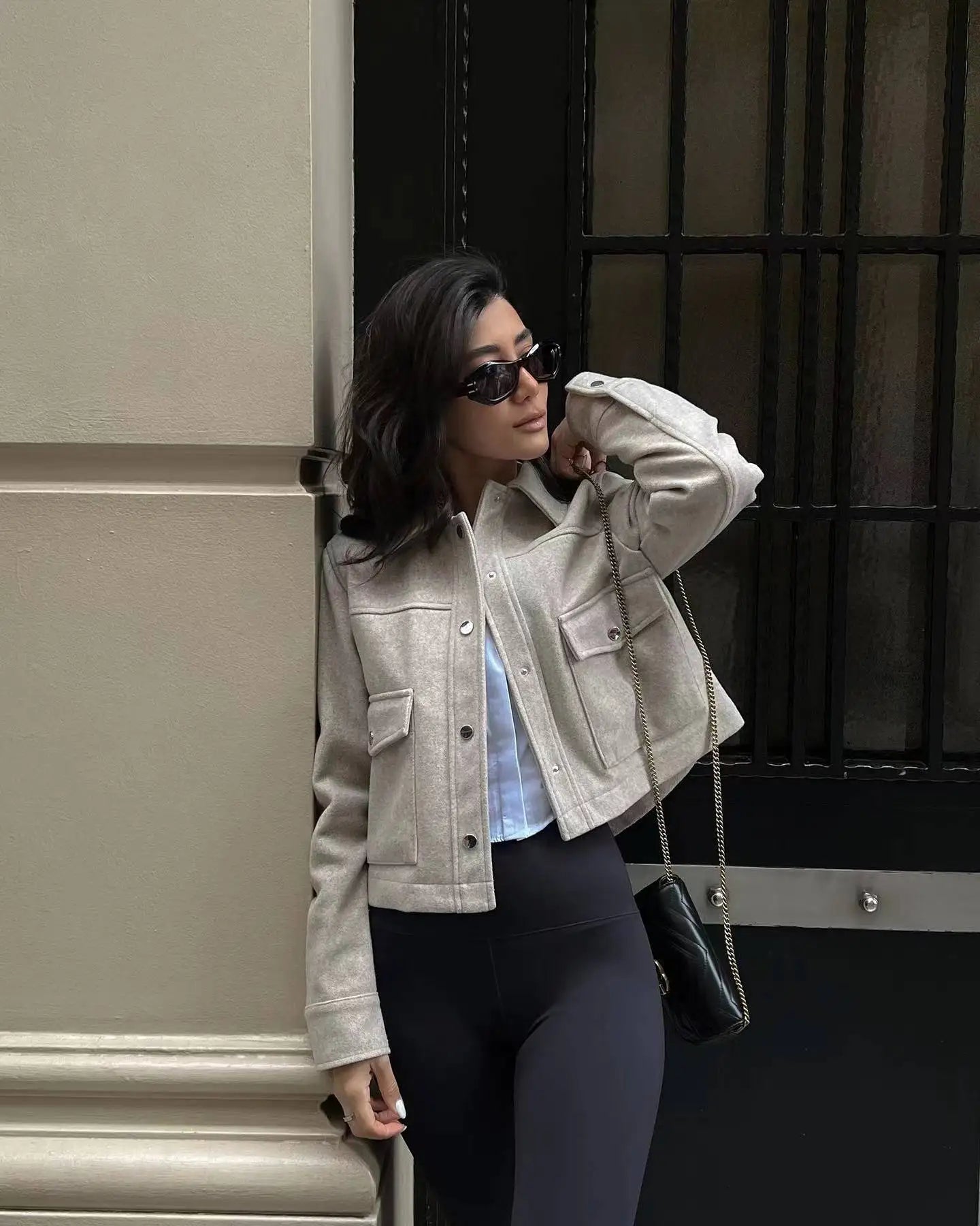 Dames Korte Blazer Jas | Elegante Getailleerde Bovenkleding