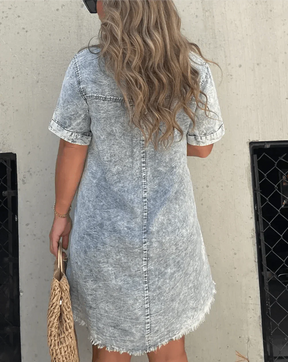 Lauren - Casual Denim Tuniekjurk met Knoopdetail en Rafelrand