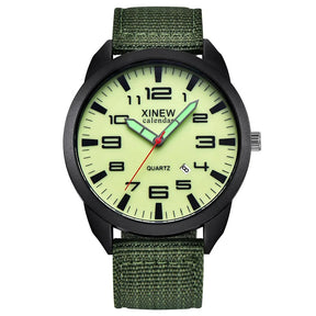 NightGlow - Stijlvol Quartz Horloge met Oplichtende Wijzerplaat en Kalenderfunctie